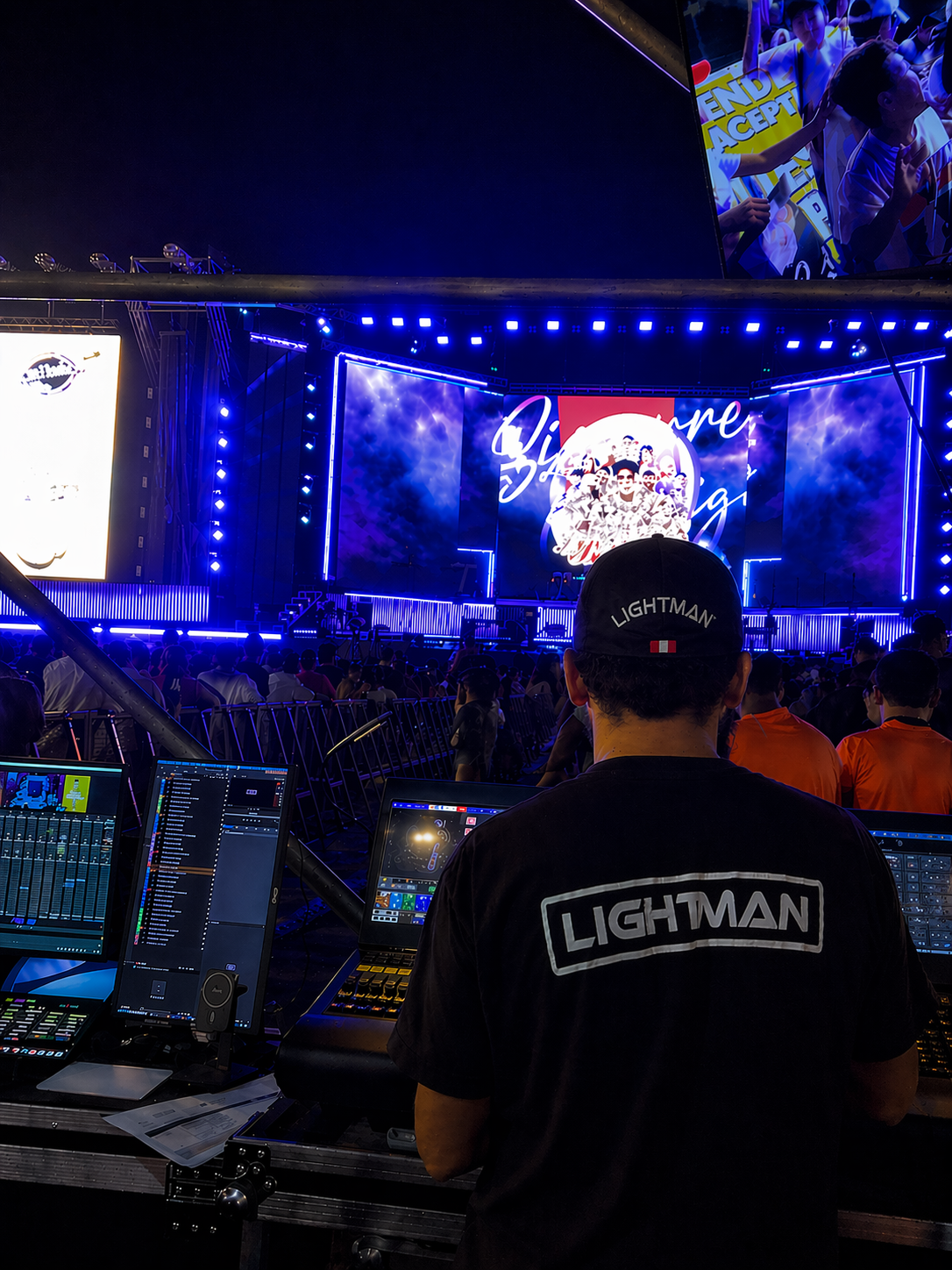 Instalación LED en escenario